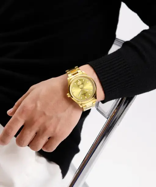 Naviforce NF9231 Gold Dial Classic Modern Looking Analog Watch - Image 3